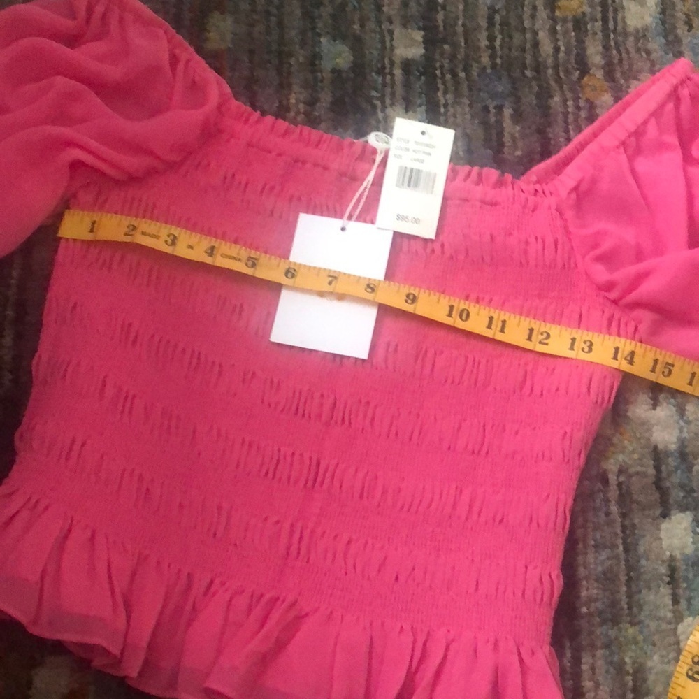 NWT WAYF Hot Pink Ruched Ruffled Puff Sleeve Cropped Top - Picture 8 of 9